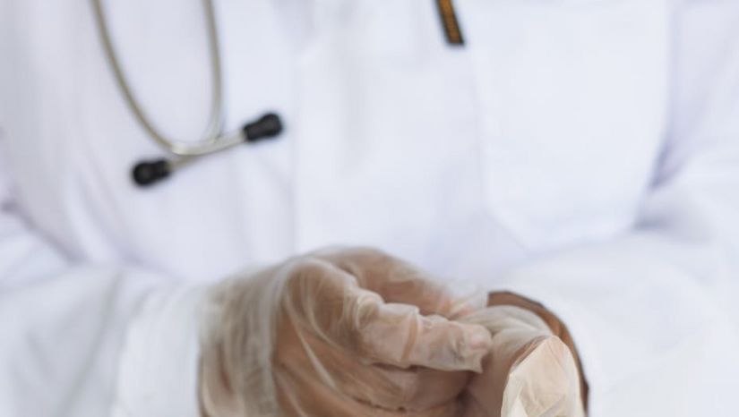 ΨΕΥΔΕΙΣ ΕΙΔΗΣΕΙΣ ΣΤΗΝ ΥΓΕΙΑ ΚΑΙ Η ΑΠΟΔΟΜΗΣΗ ΤΗΣ ΕΠΙΣΤΗΜΟΝΙΚΗΣ ΑΥΘΕΝΤΙΑΣ: Η ΣΥΝΕΡΓΑΣΙΑ ΔΗΜΟΣΙΟΓΡΑΦΩΝ ΚΑΙ ΕΙΔΙΚΩΝ ΩΣ ΑΝΤΙΔΟΤΟ ΣΤΗΝ ΠΑΡΑΠΛΗΡΟΦΟΡΗΣΗ